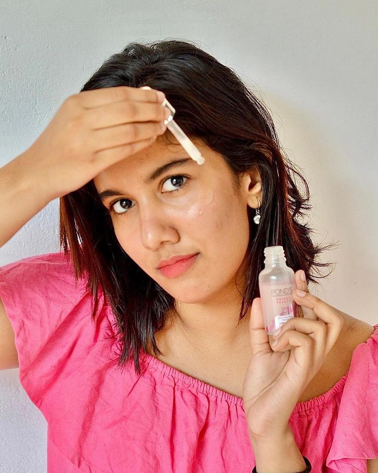 How to Use and Apply Face Serum Effectively in 6 Easy Steps?