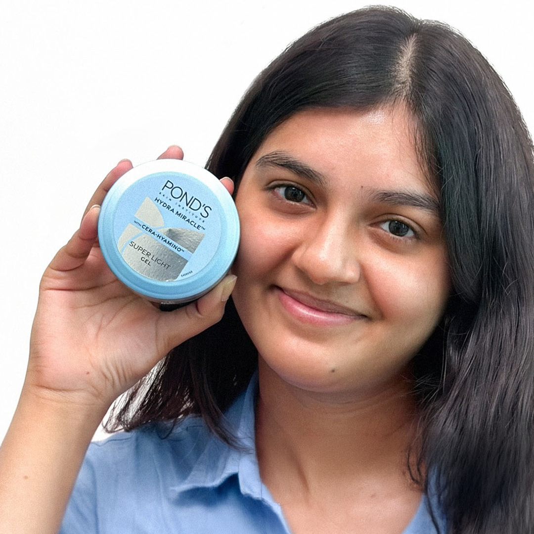 Girl Showing Oil-Free Gel Moisturiser