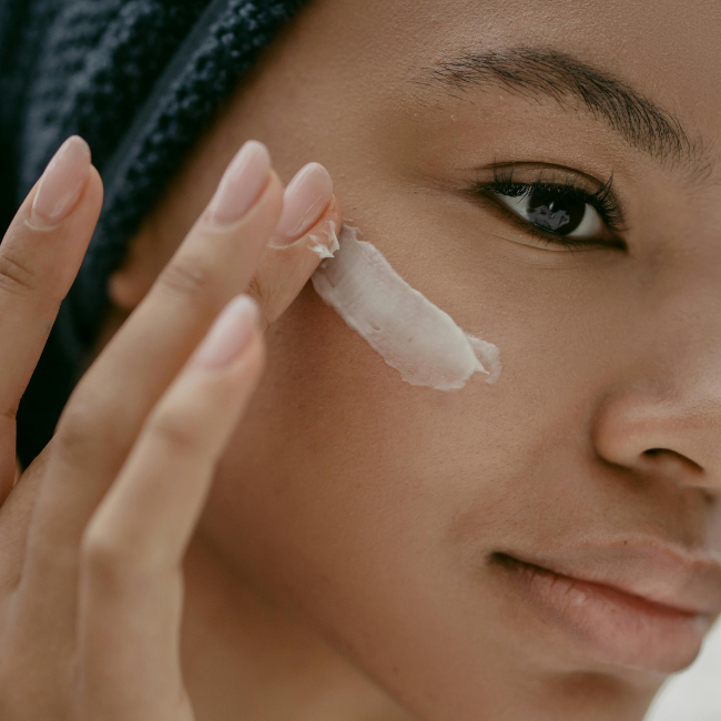 How Gluta-Niacinamide Complex in your serum transforms your skin