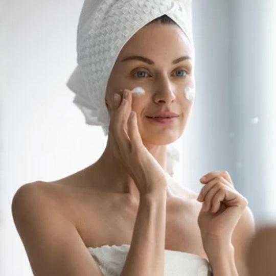 How to Choose the Right Moisturiser for Your Face if You Have Oily Skin?
