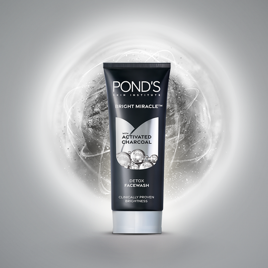 POND'S Bright Miracle Detox Facewash with 10X Power of Charcoal