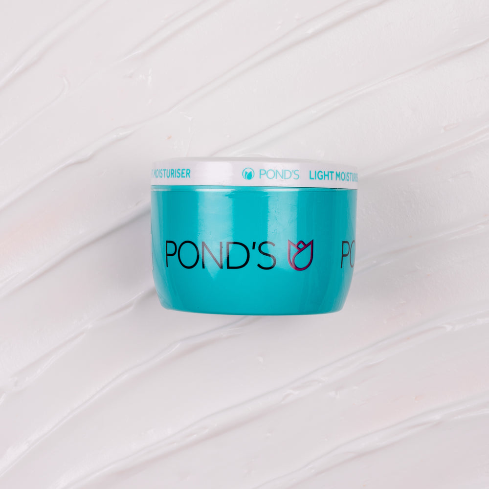 pharmacy moisturisers under ₹1000